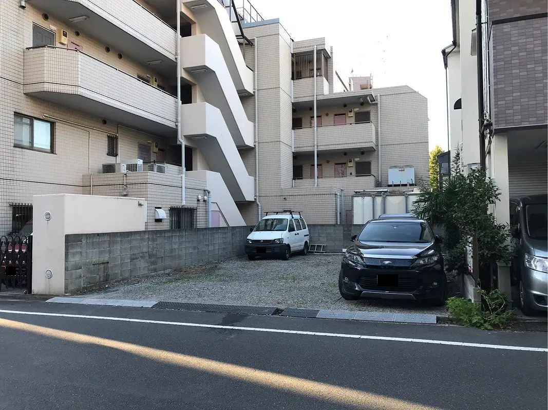 北区滝野川７丁目　月極駐車場